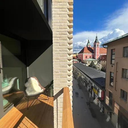 Castle View Luxury Apartament Lublana